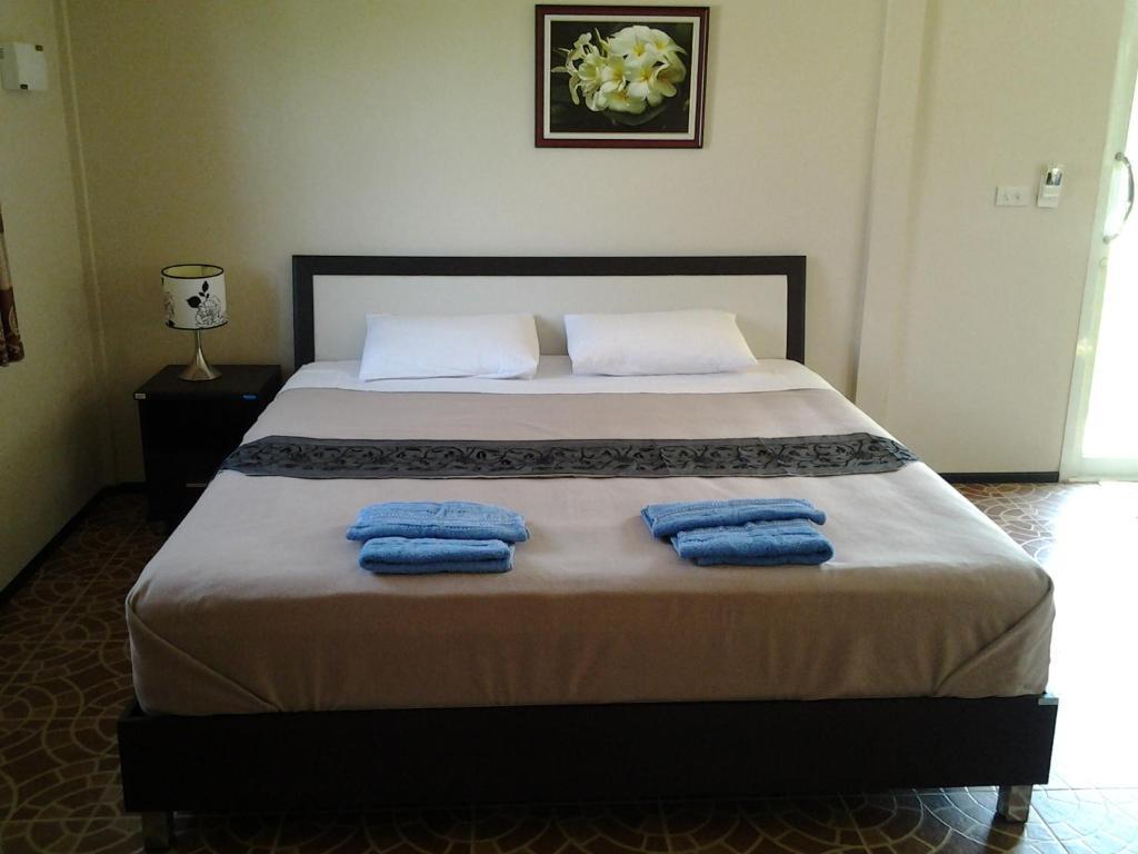 Moon River Resort Ubon Ratchathani Room photo