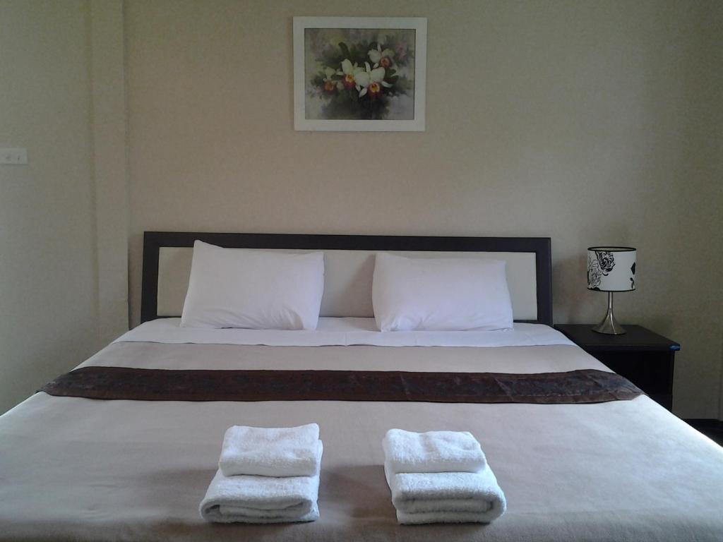 Moon River Resort Ubon Ratchathani Room photo